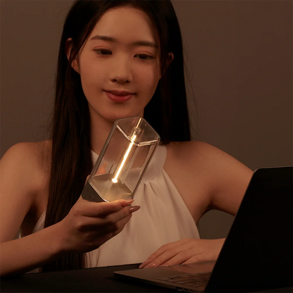 Lámpara de mesa LED inalámbrica minimalista